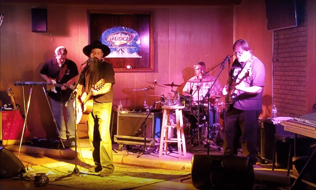 Band | Longhorn Bar & Grille | Roundhead, Ohio